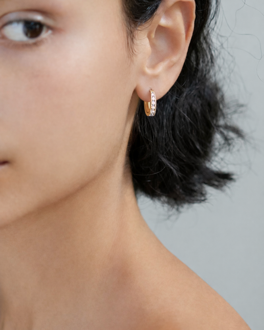DIAMOND GOLD HOOP EARRING