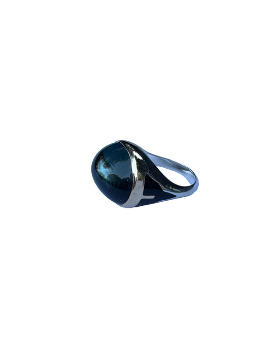 LONDON TOPAZ CABOCHON BLACK ENAMEL RING