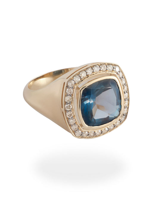 GOLD LONDON TOPAZ AND DIAMOND RING