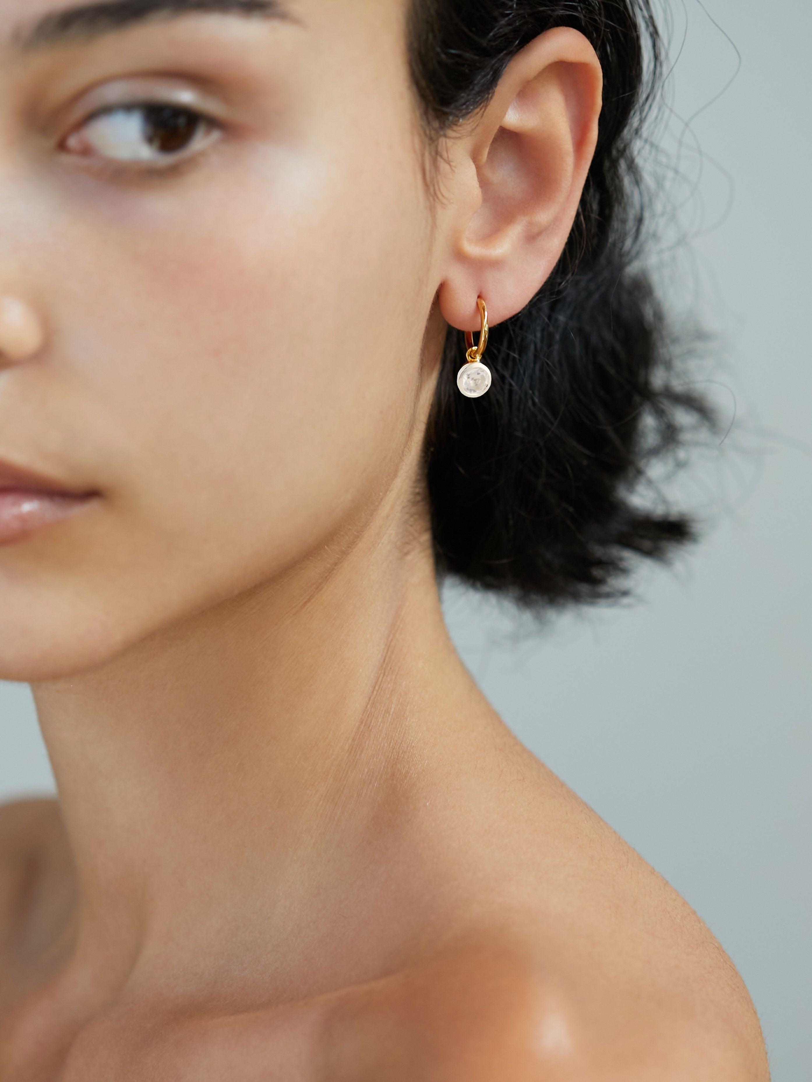 GOLD CRYSTAL 4MM DROP EARRING