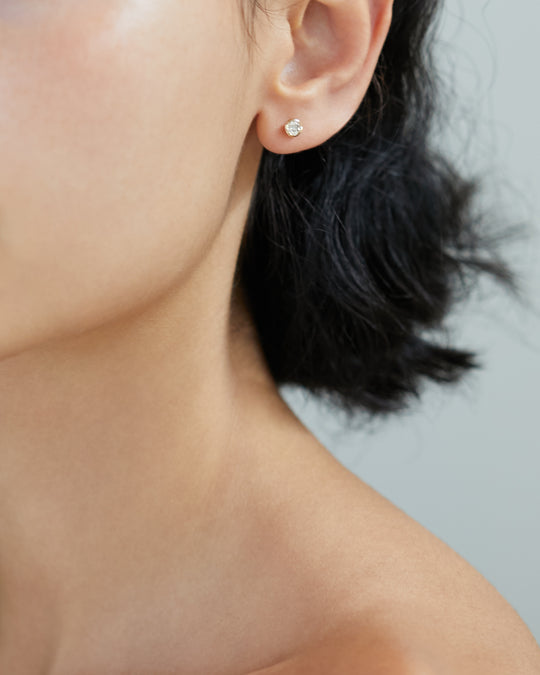 10KT DIAMOND 4MM SINGLE STUD EARRING